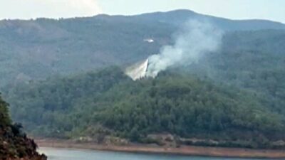 MUĞLA'NIN MARMARİS İLÇESİNDE YILDIRIM DÜŞMESİ