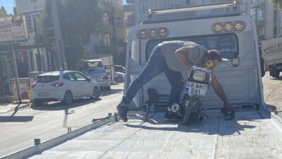 MİLAS’TA KASKSIZ MOTOSİKLET SÜRÜCÜSÜNE CEZA