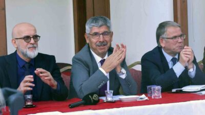 MSKÜ REKTÖRÜ KAÇAR, 2 YILINI