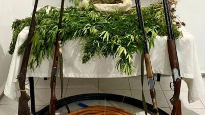 SEYDİKEMER'DE UYUŞTURUCU OPERASYONUNDA 2 KİŞİ