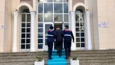FETHİYE’DE 3 AYRI SUÇTAN ARANAN