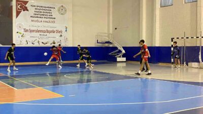 OKUL SPORLARI FUTSAL İLÇE BİRİNCİLİĞİ