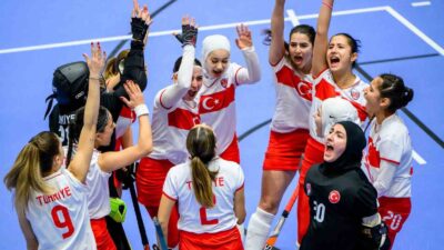 HOKEYDE AVRUPA ZAFERİ MUĞLALI 8