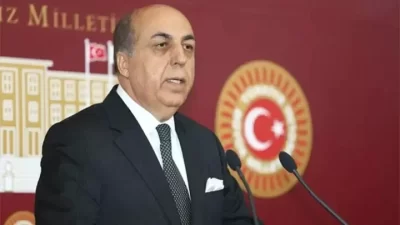 Aydın Ayaydın “Alnım ak başım dik”