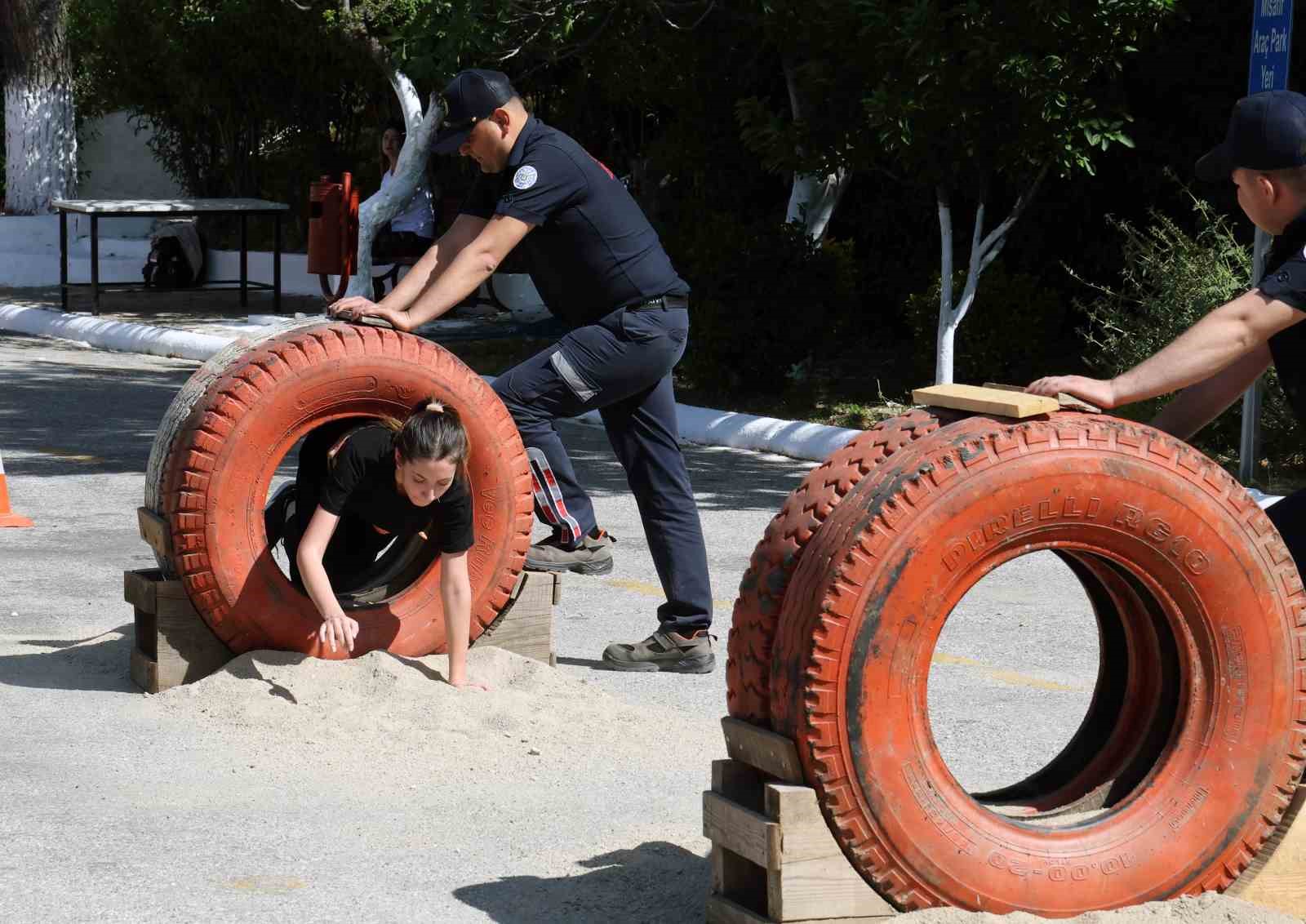 Alev savaşçısı olmak için komando eğitim parkurunda ter döktüler Muğla Büyükşehir Belediyesi 2025