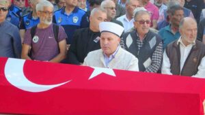 Kalp krizi sonucu hayatını kaybeden polis memuru Muğla’da son yolculuğuna uğurlandı