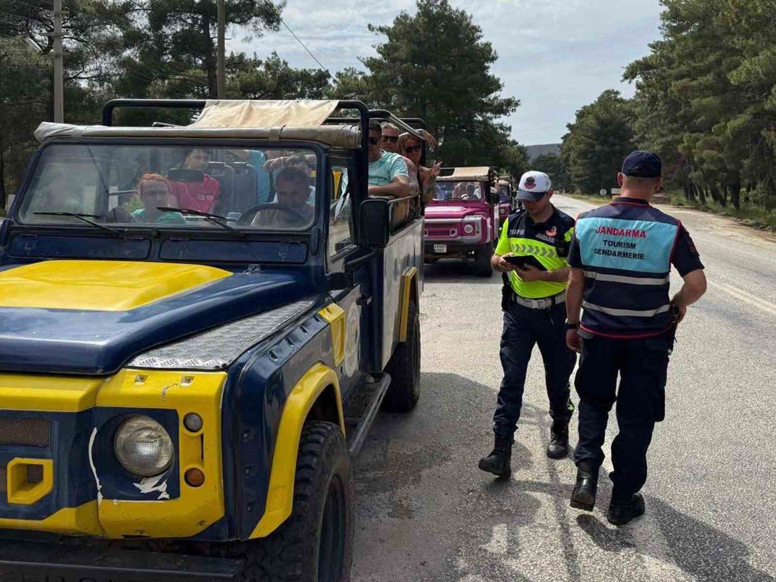 Marmaris’te Jeep Safari araçlarına Jandarma denetimi Muğla İl Jandarma Komutanlığı’na