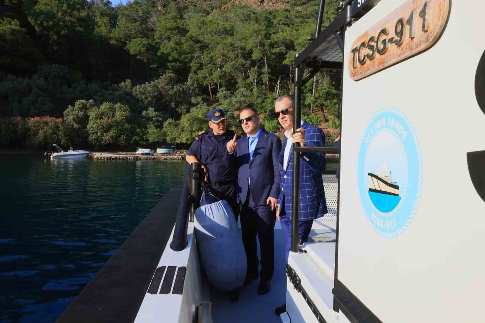 Vali Akbıyık Fethiye-Göcek koylarında incelemelerde bulundu Muğla Valisi Dr. İdris