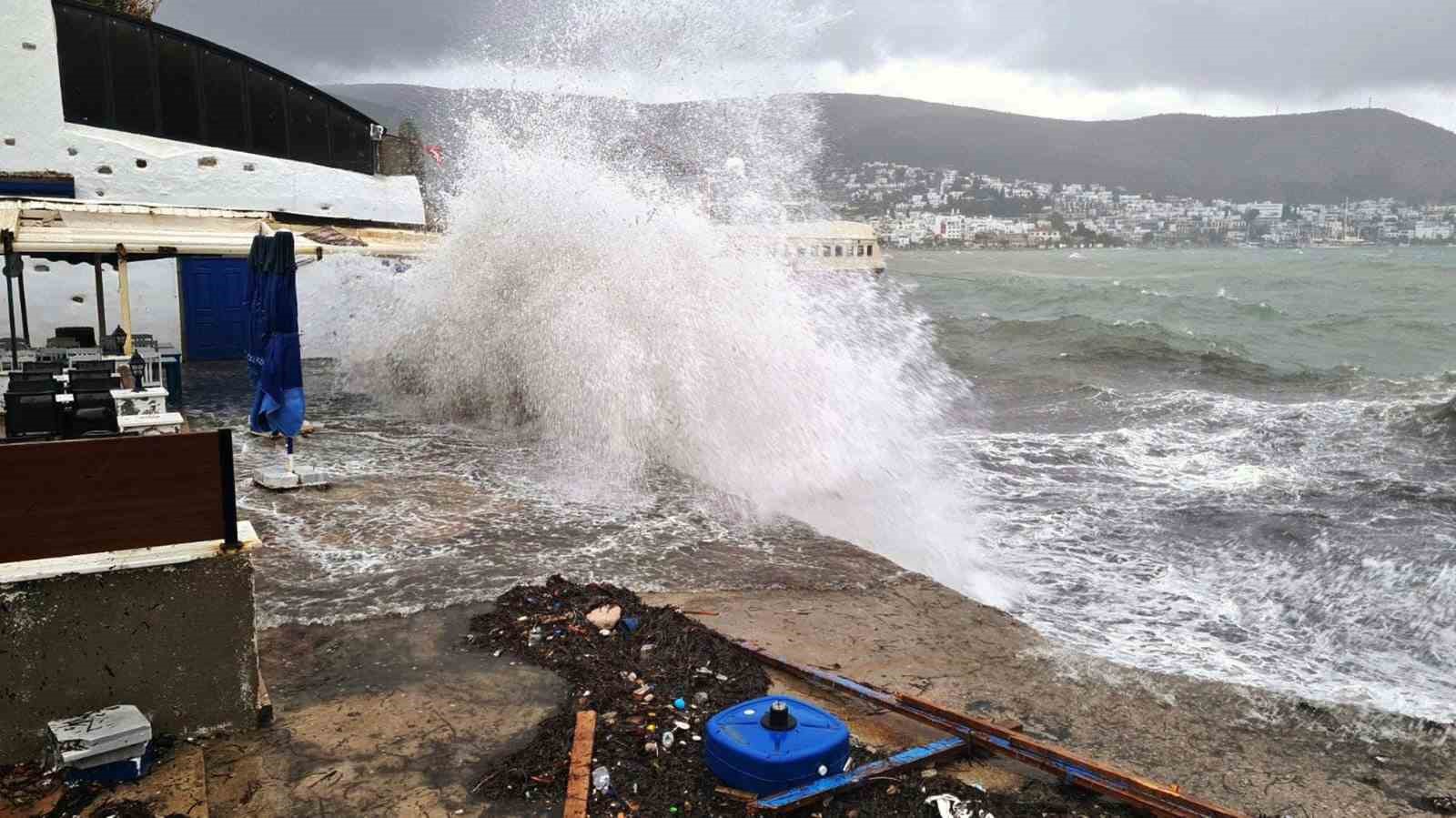 Bodrum-Datça arası denizlerde fırtına uyarısı Meteoroloji 4. Bölge Müdürlüğü