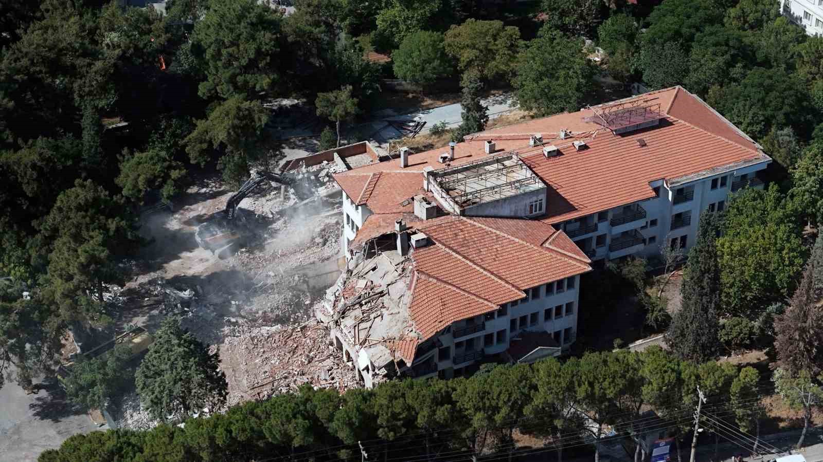 Huzurevi Yenileniyor: Modern ve konforlu bir alan için ilk adım atıldı Muğla Büyükşehir Belediyesi mülkiyetinde
