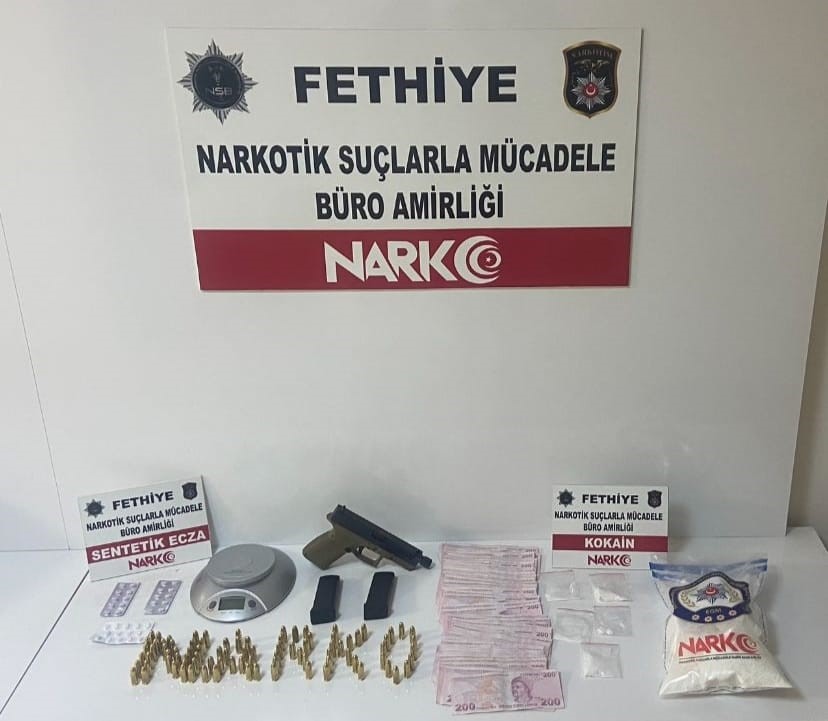Marmaris ve Fethiye’de uyuşturucu operasyonu: 5 tutuklama Muğla’nın Marmaris ve Fethiye