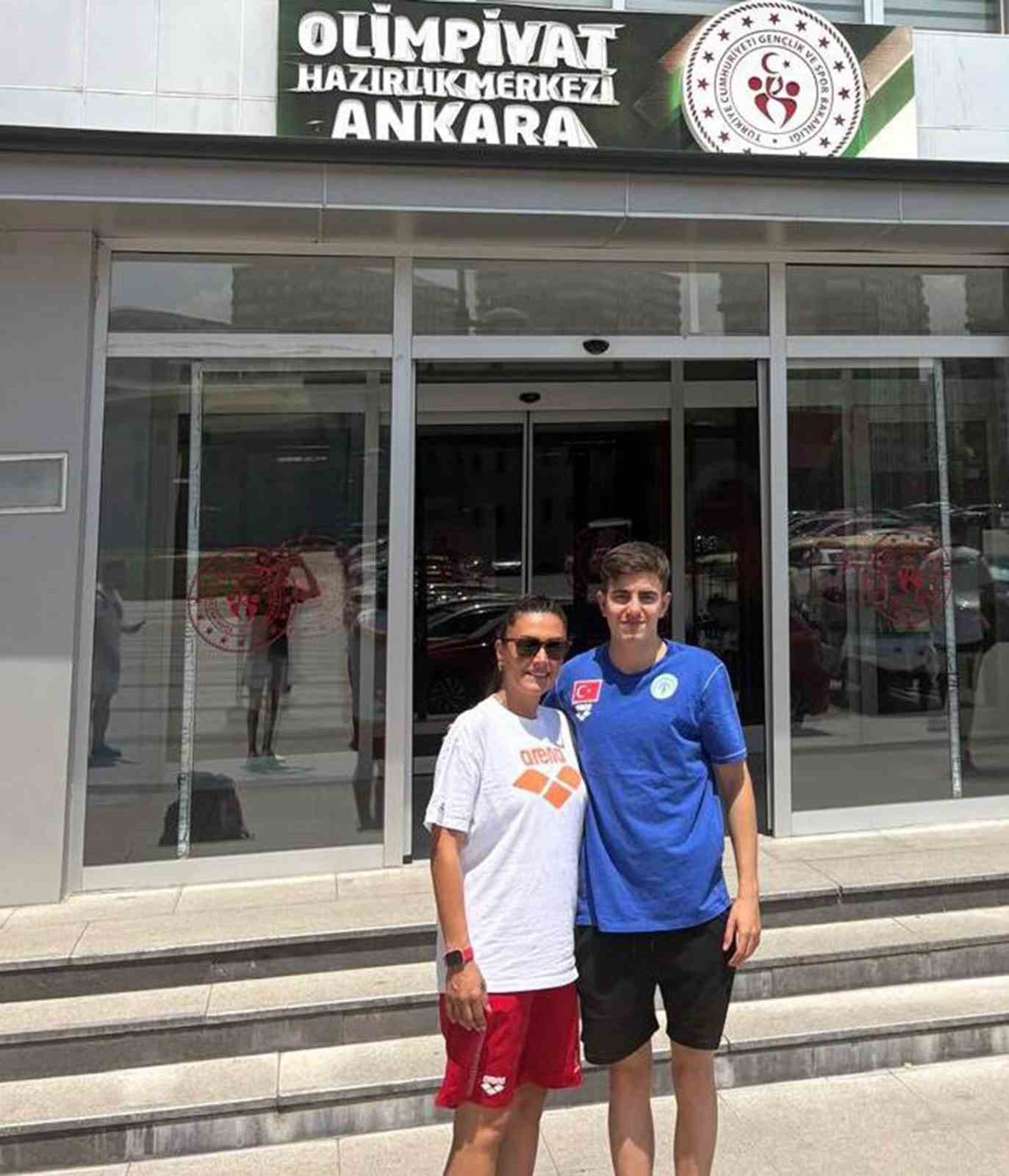 Muğlalı işitme engelli yüzücü Akpınar, Milli Takım kampında Muğla Yüzme Spor Kulübü’nün