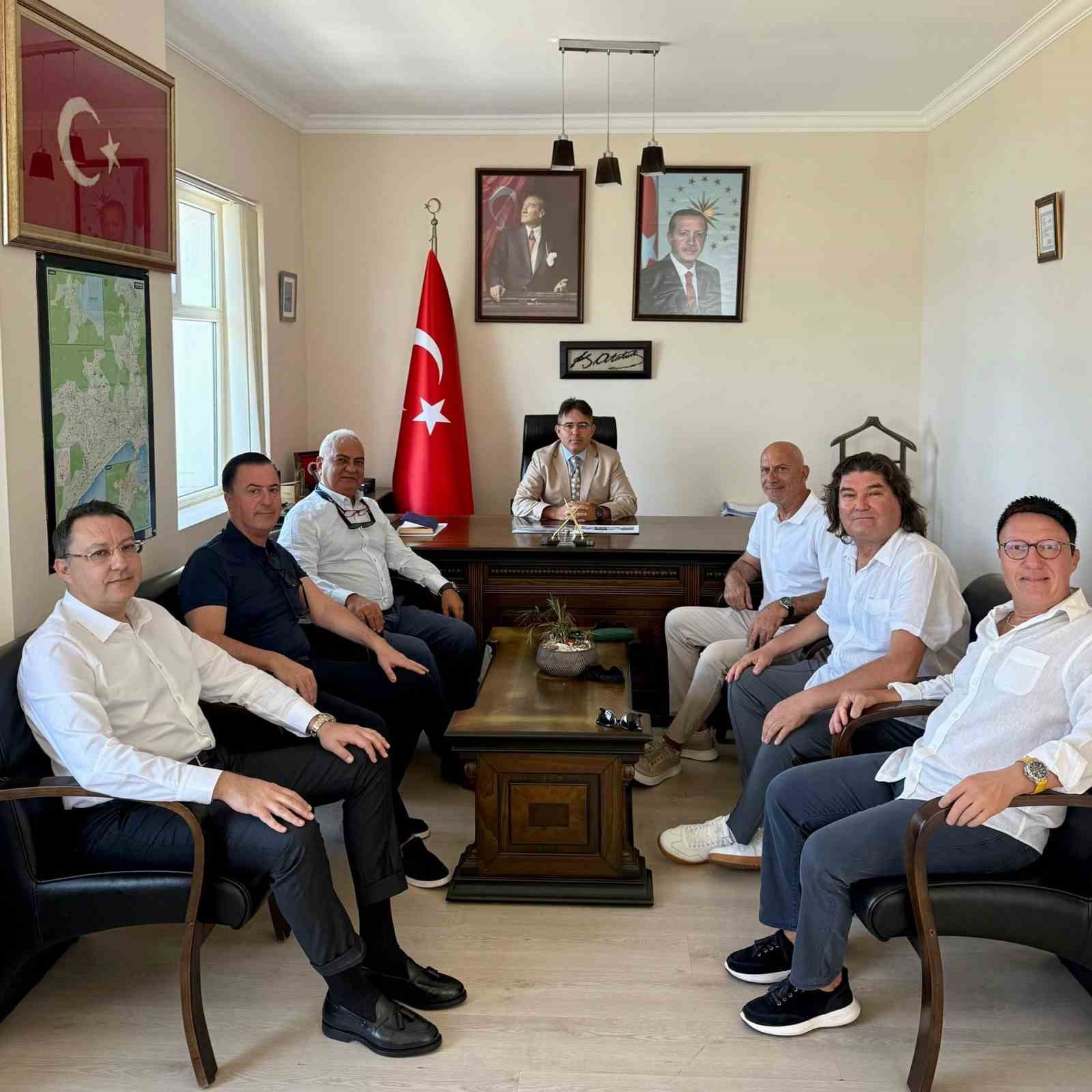 Tüm Yat İşletmecileri, Yatırımcıları,