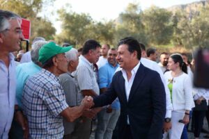 Başkan Aras “Önemli olan halka dokunan projeler yapmak”