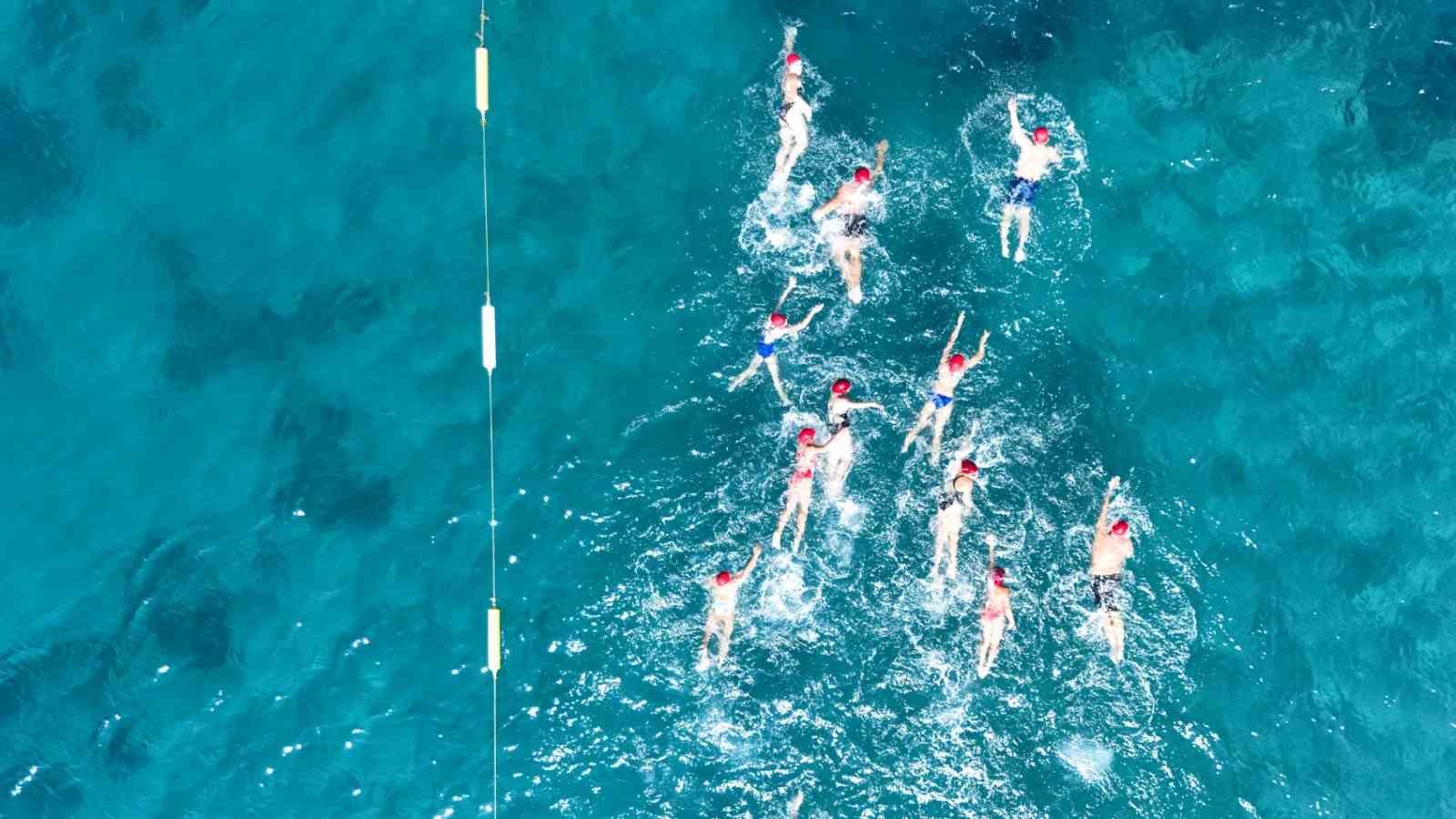 Bodrum’da sağlık için kulaç attılar Memorial Sağlık Grubu ile
