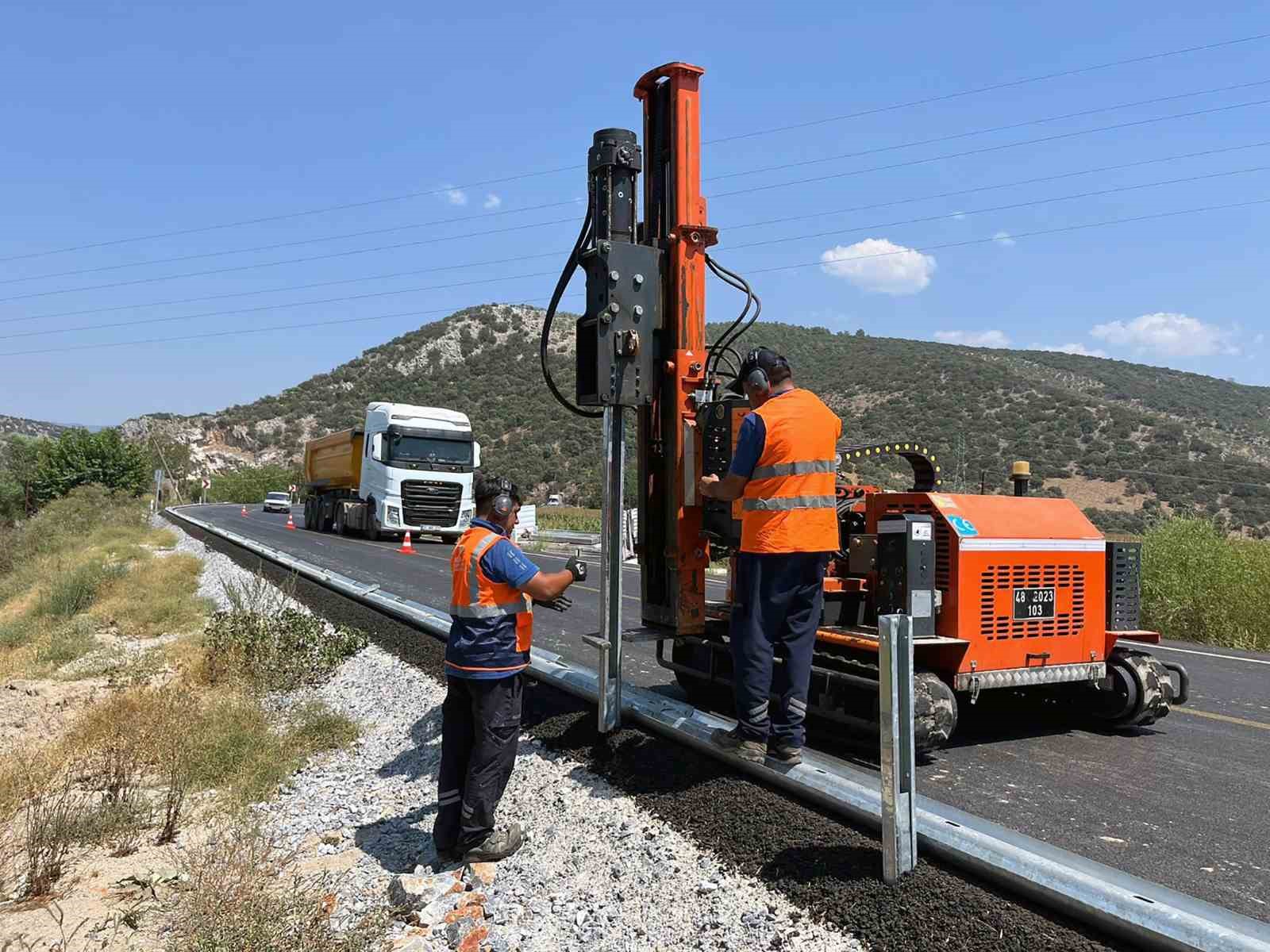 Muğla’da yol güvenliği için 36 Milyon TL’lik yatırım Muğla Büyükşehir Belediyesi, "Güvenli