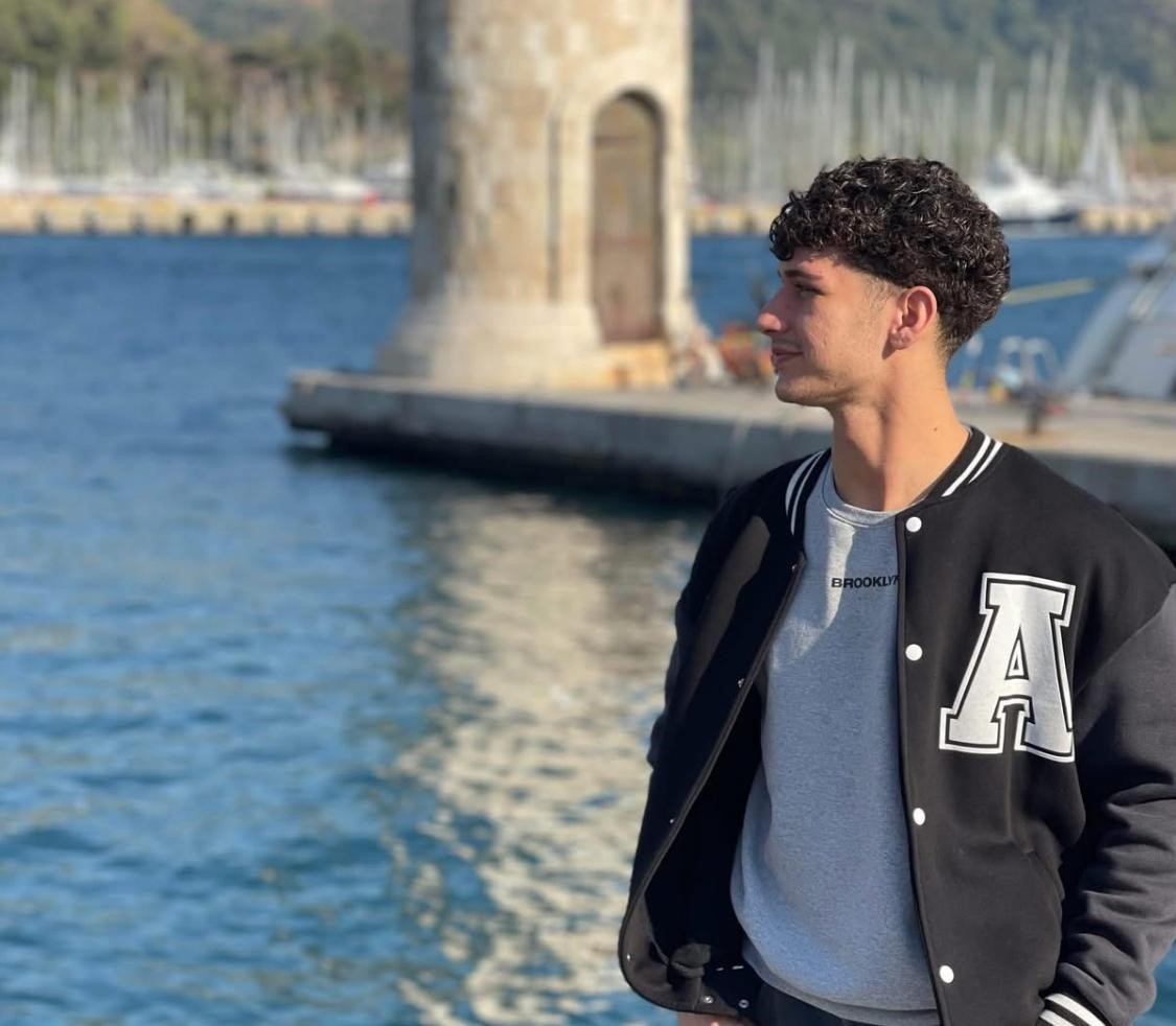 Muğla’nın Marmaris ilçesinde Barlar