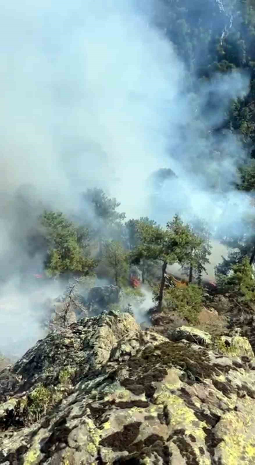 Muğla’nın Denizli sınırında yer