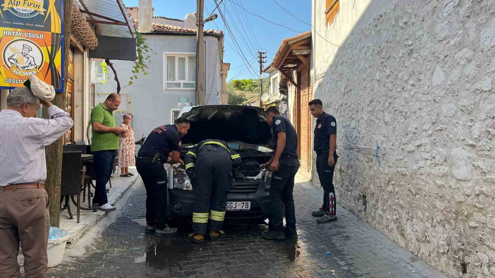 Menteşe Saatli Kule Caddesi’nde