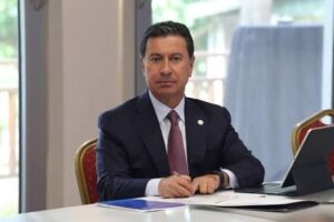 Muğla Büyükşehir Belediye Başkanı Aras: “Evime yönelik bir silahlı saldırı ihbarı aldım”