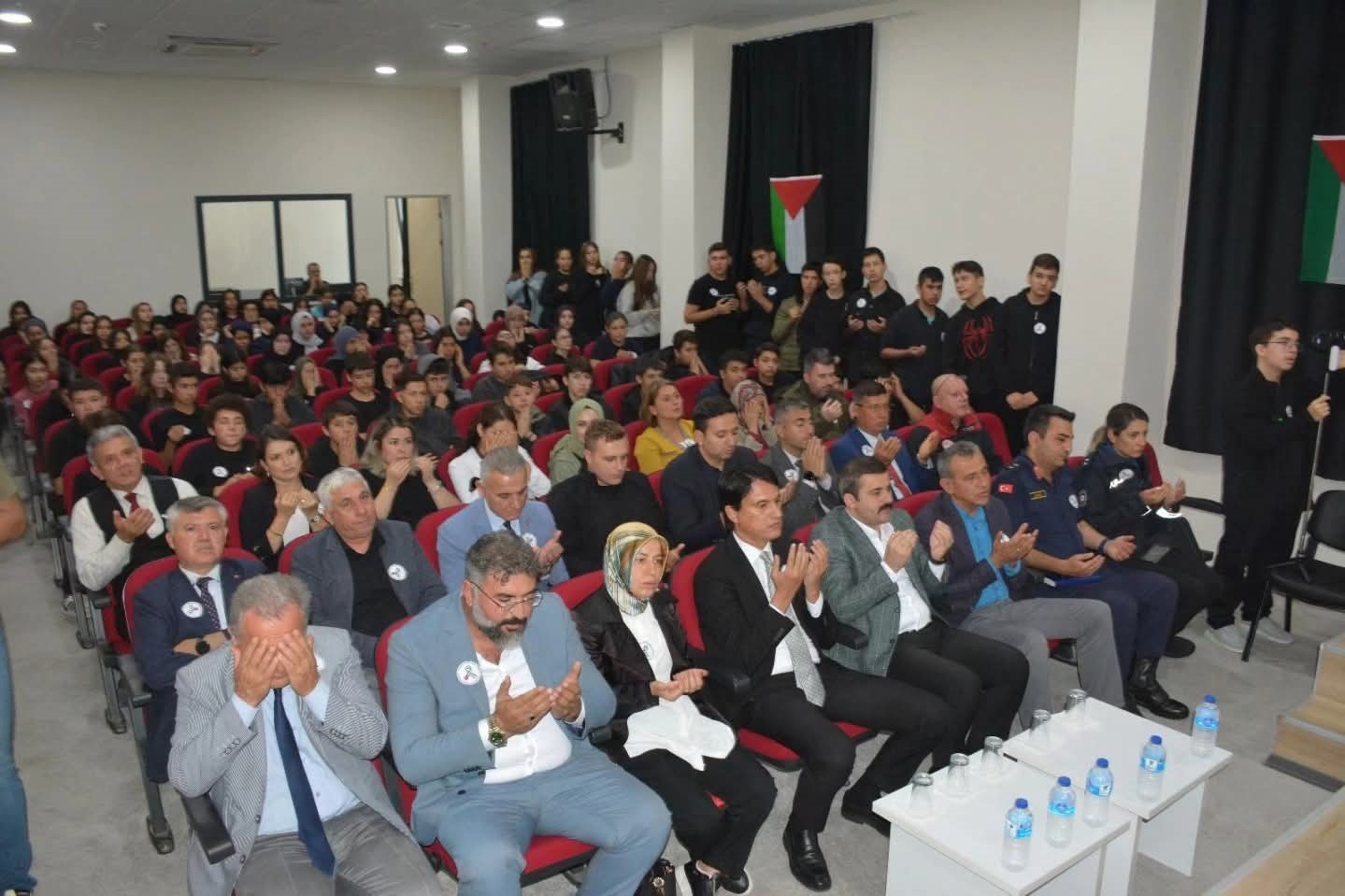 Köyceğiz’de Filistin farkındalık etkinliği düzenlendi Millî Eğitim Bakanlığı’nın çağrısıyla,