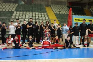 Marmaris’e 11 birincilik madalyası birden geldi