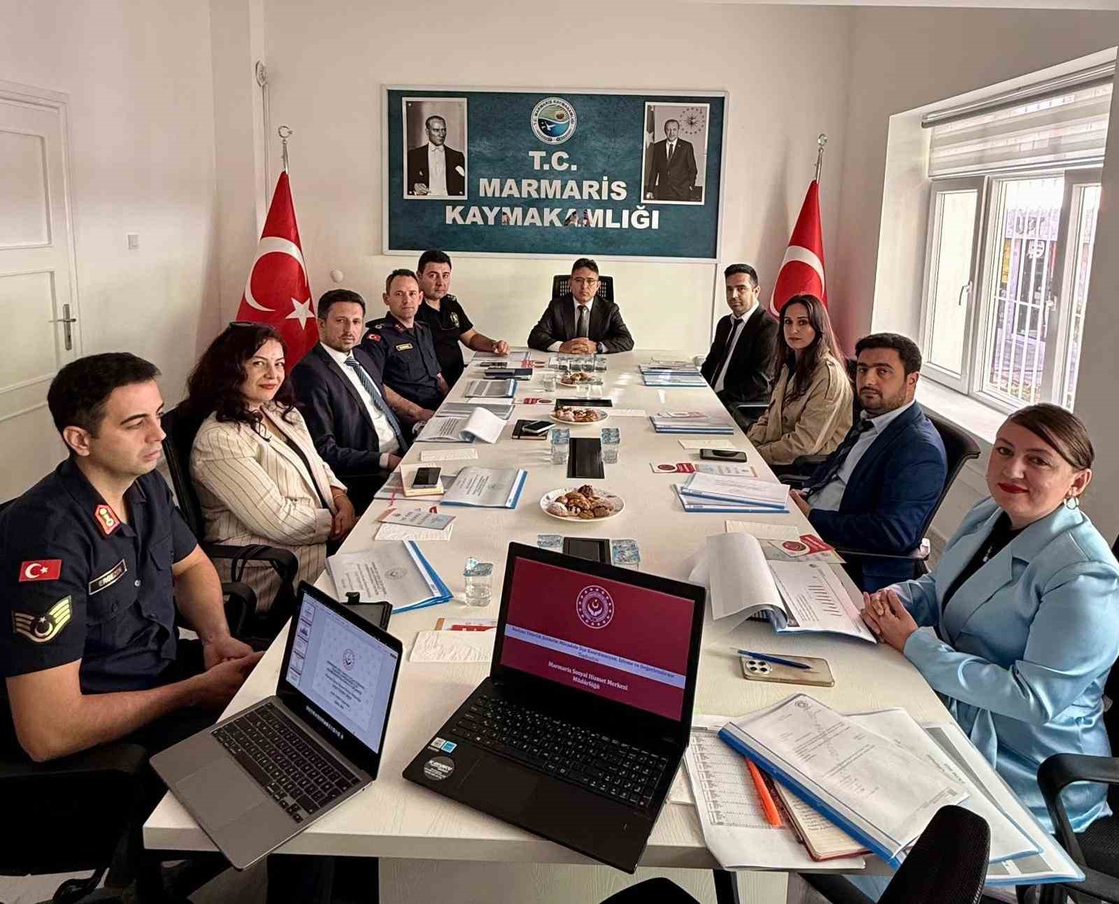 Muğla’nın Marmaris ilçesinde, Kadına
