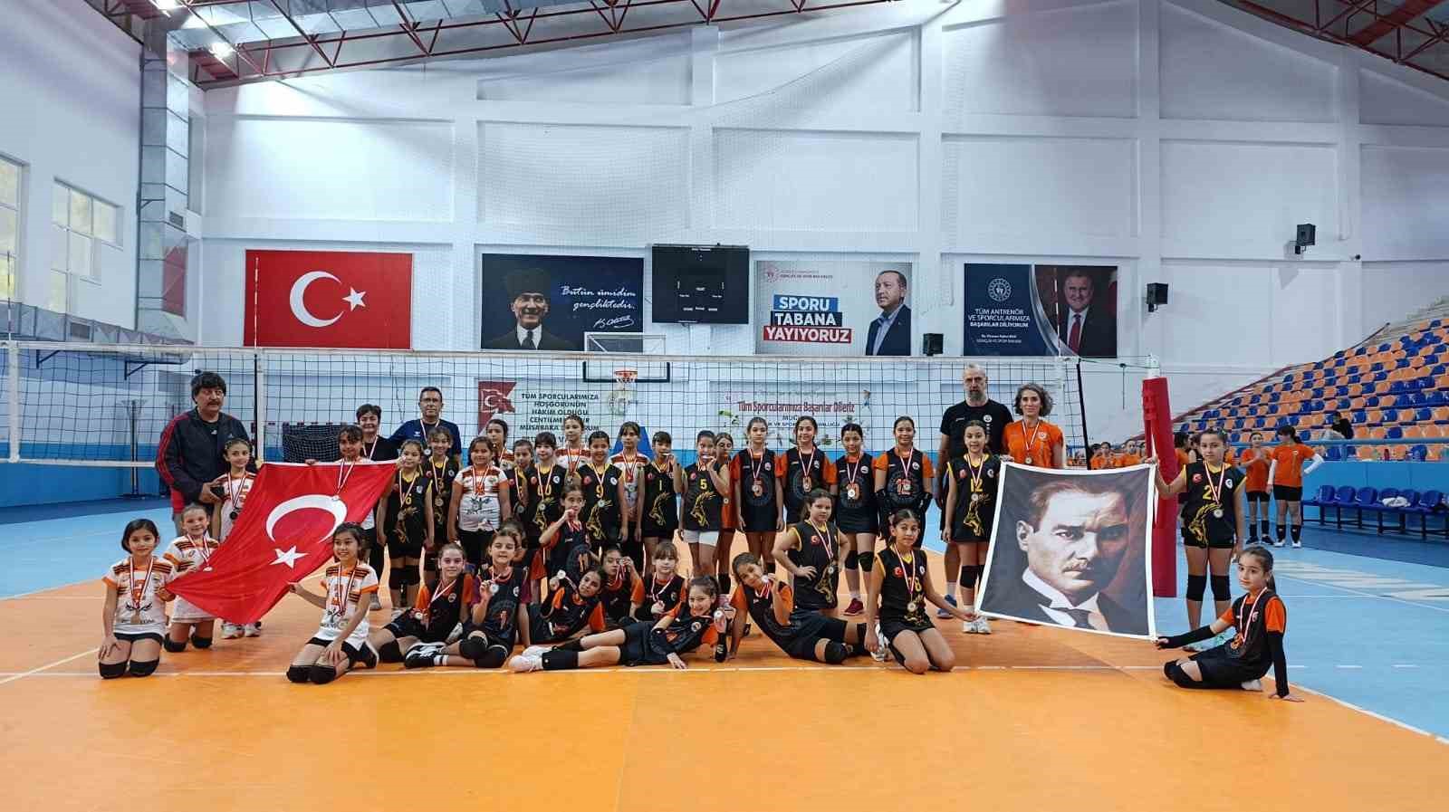 Muğla’nın Köyceğiz ilçesi voleybol