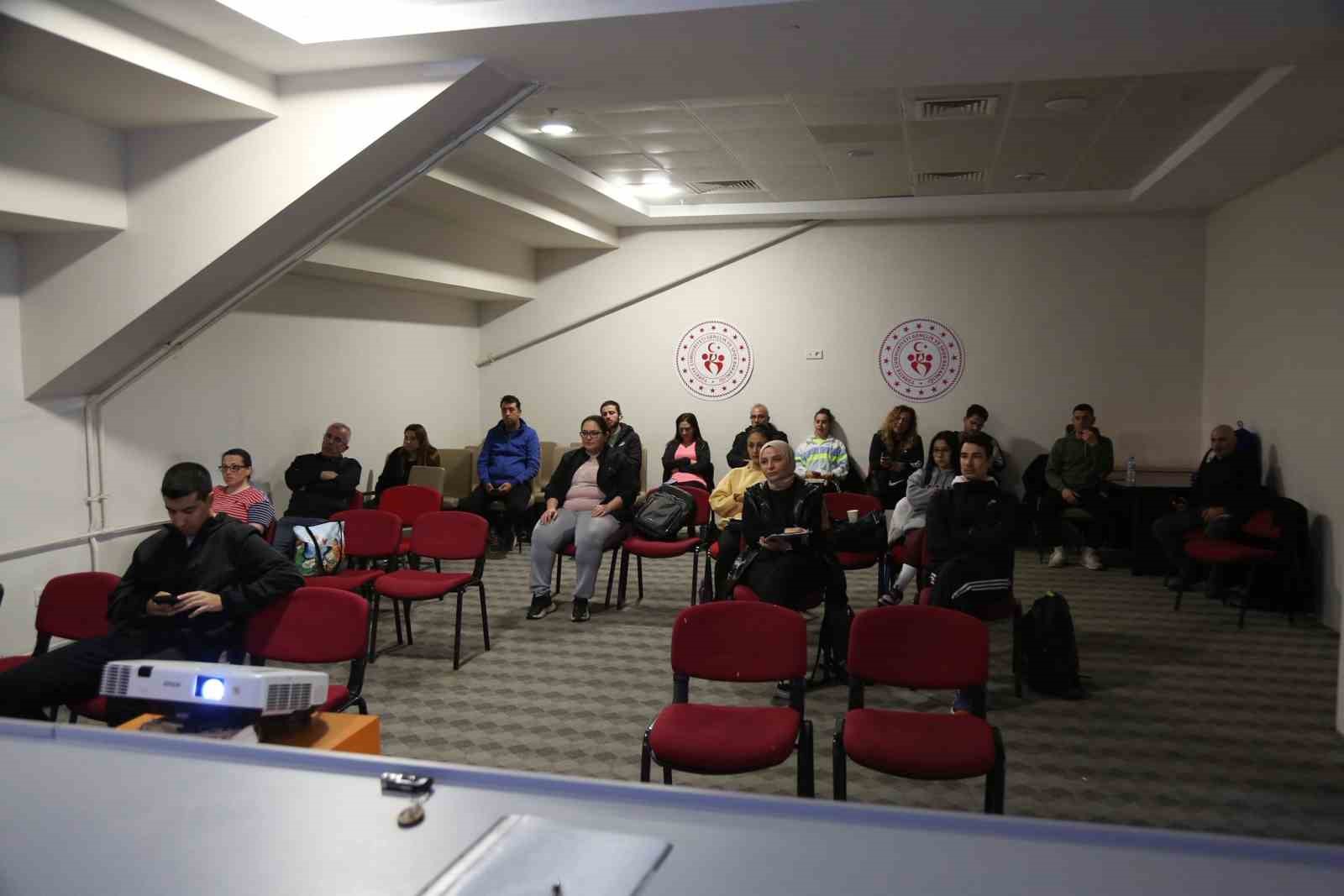 Menteşe Spor Salonu’nda, düzenlenen