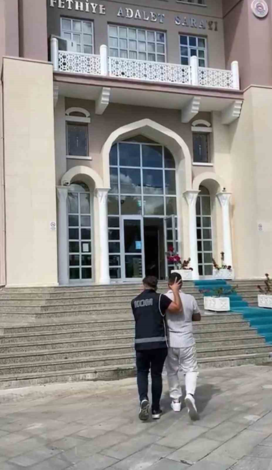 FETÖ silahlı terör örgütü