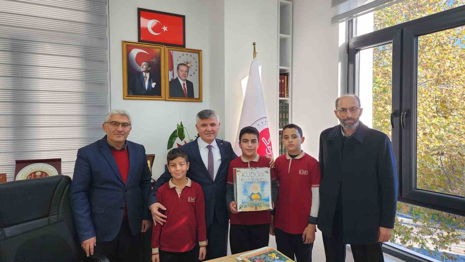 Muğla’nın Köyceğiz ilçesinde öğrenciler