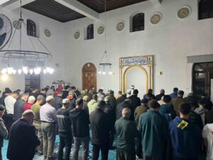 Köyceğizliler Regaib Kandili’nde camileri doldurdu