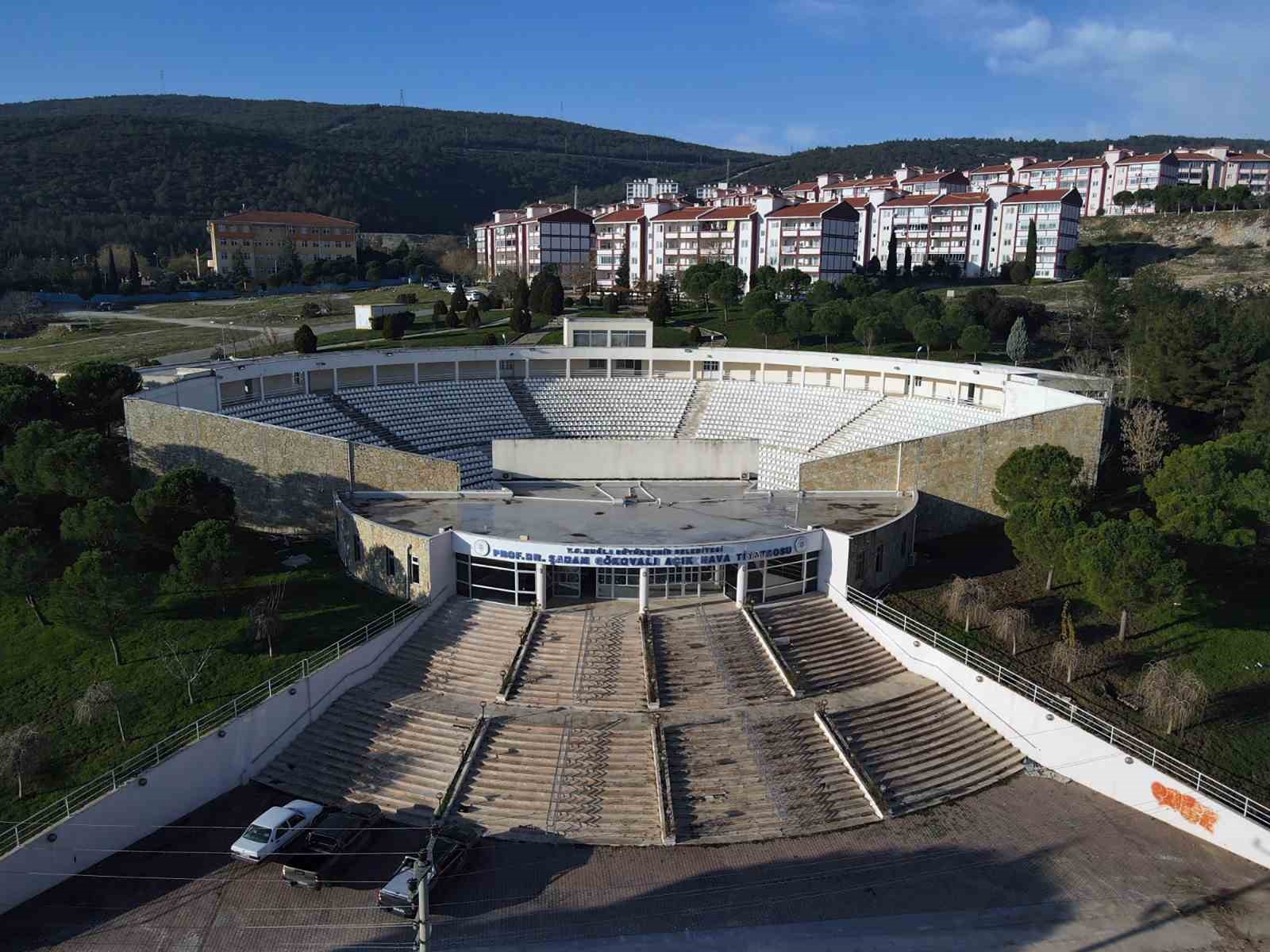 Menteşe İlçesi’nde bulunan Prof. Dr.