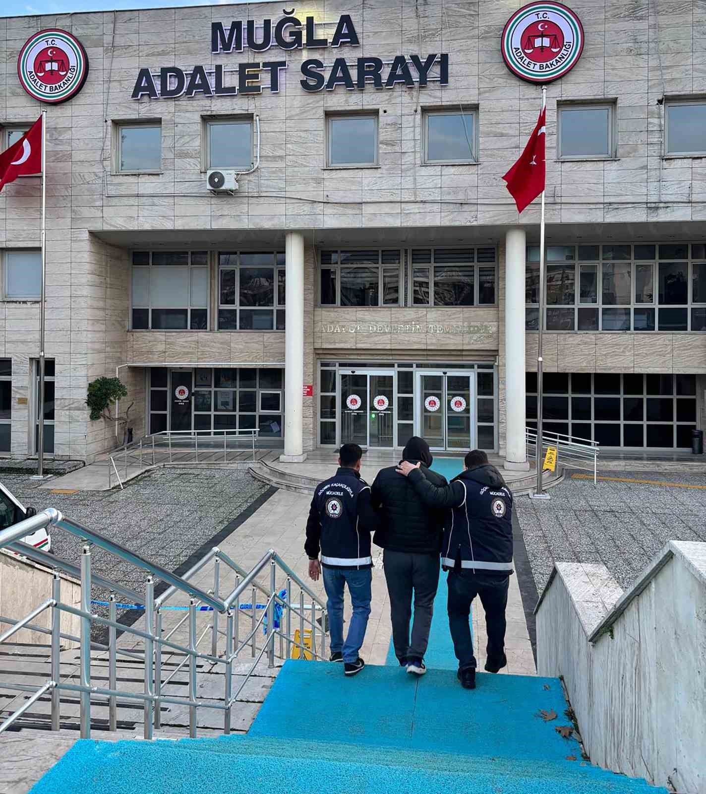 Muğla’nın Menteşe ilçesinde göçmen kaçakçılığı