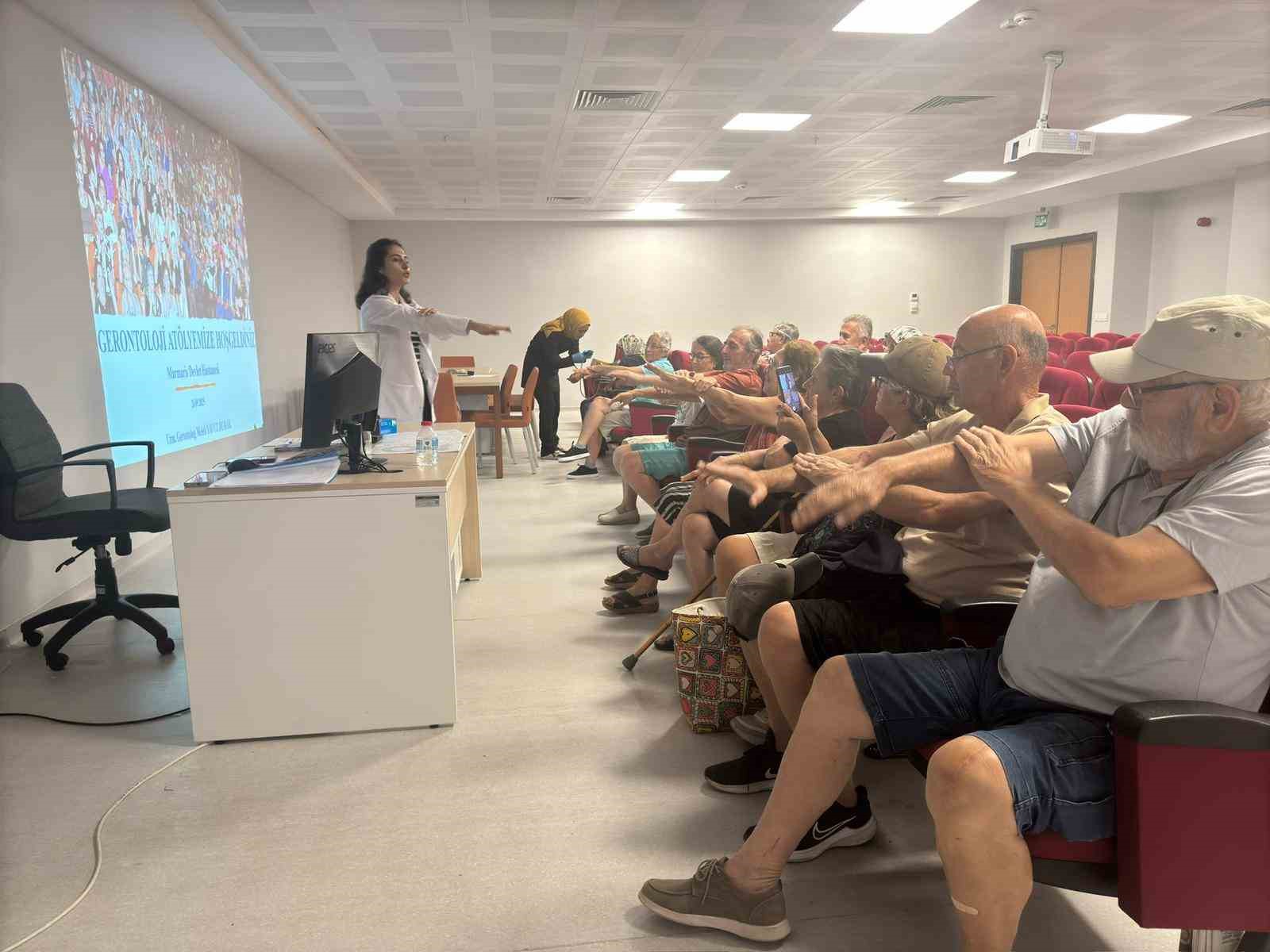 Marmaris Devlet Hastanesi, yaşlı