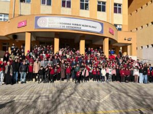 Menteşe’de karne öncesi şenlik