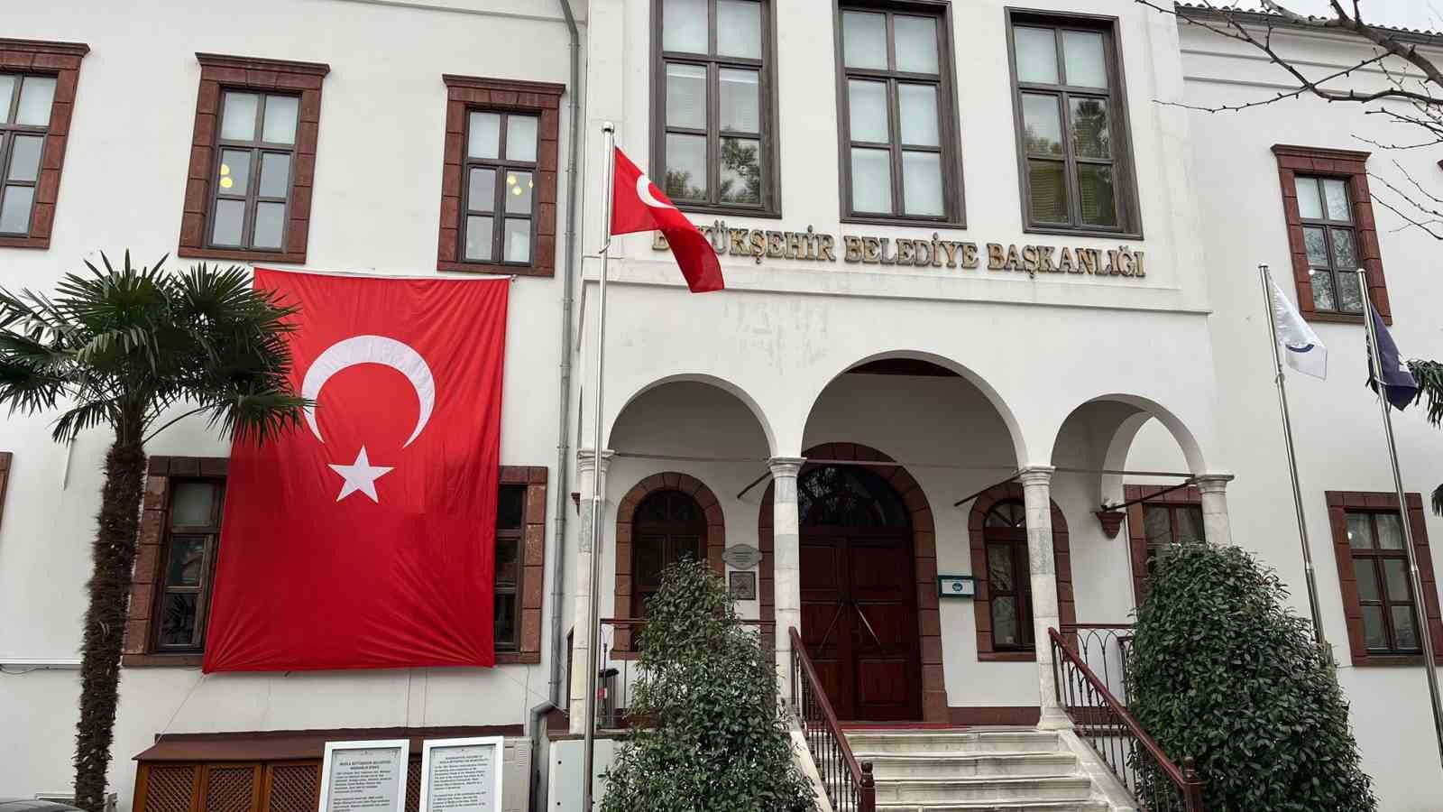 Türk bayrağına yönelik gerçekleştirilen