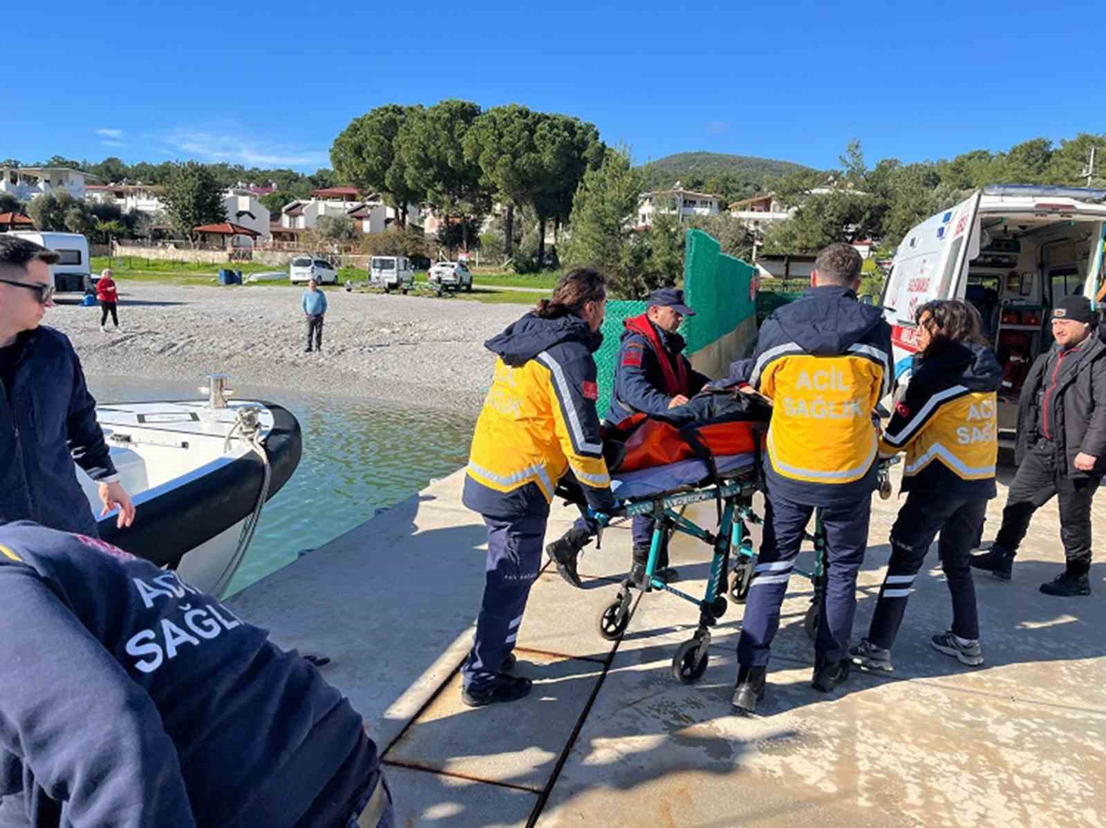 Muğla’nın Milas ilçesinde balıkçı teknesinde