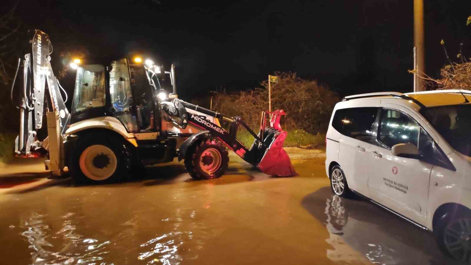 Menteşe Belediyesi ekipleri, ilçe
