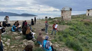 Menteşe’nin gönüllü gençlerinden Bodrum’da sanat çıkarması