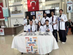 Geleceğin Doktorlarından “Doğru Duruş” seferberliği