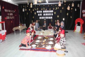 Köyceğiz Kaymakamı Kumcu, miniklerin tekne orucu heyecanına ortak oldu