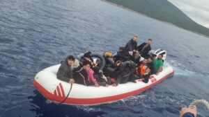 Bodrum’da 40 düzensiz göçmen yakalandı: 2 gözaltı