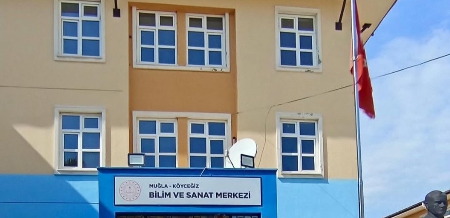 Muğla’nın Köyceğiz ilçesinde eğitimini sürdüren
