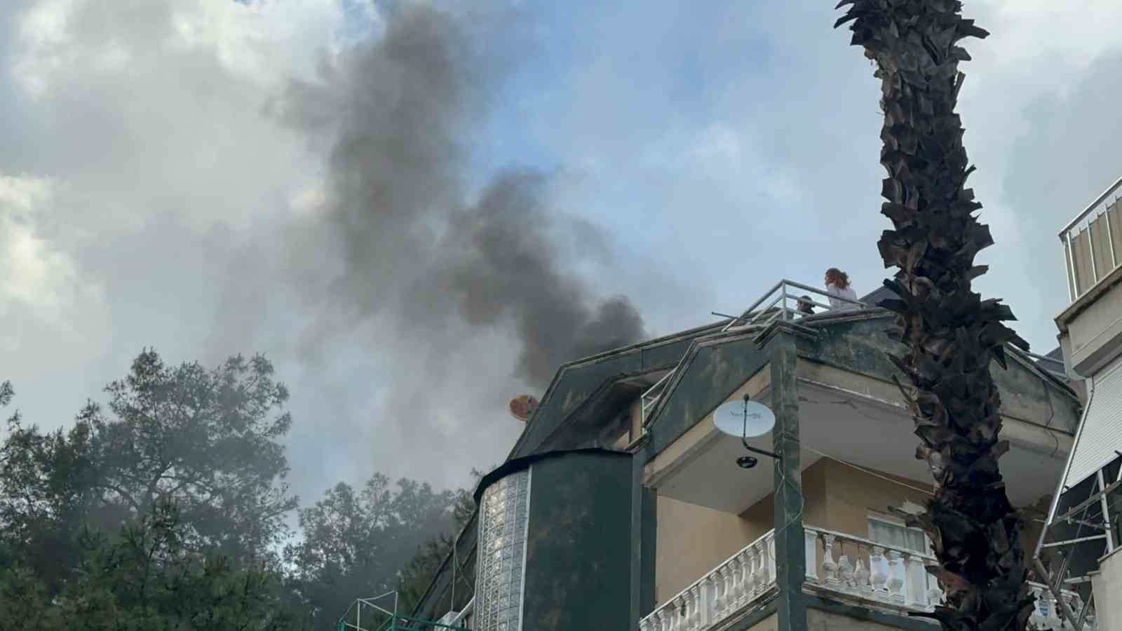 Muğla’nın Marmaris ilçesinde beş katlı