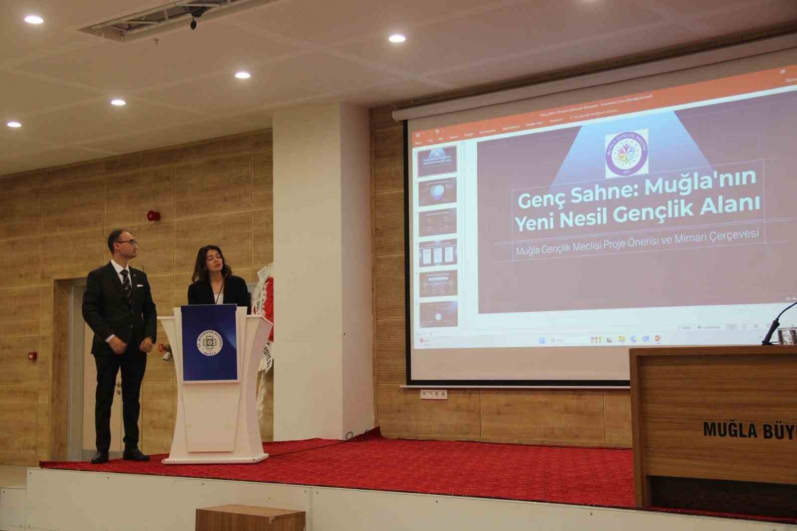 Muzaffer Cantekin başkanlığında gerçekleştirilen Muğla