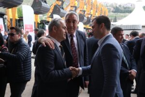 Türkiye Belediyeler Birliği’nden hizmet aracı desteği