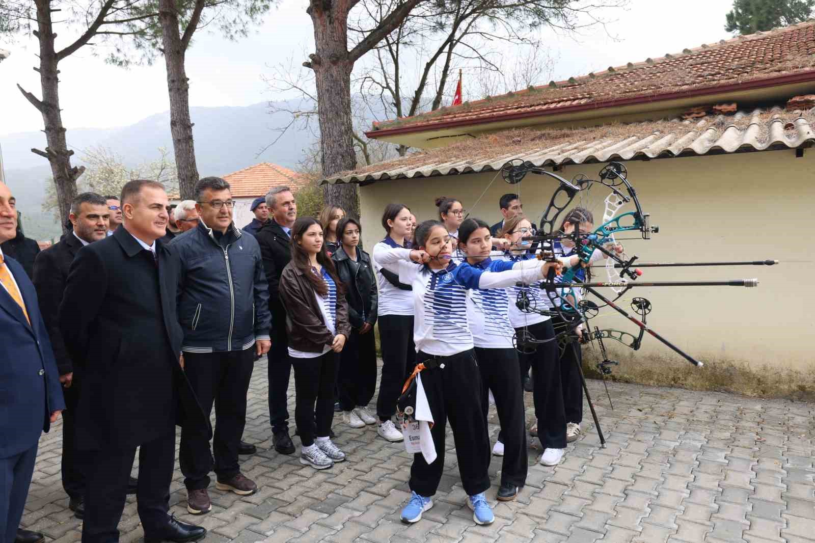 Muğla Valisi Dr. İdris Akbıyık,