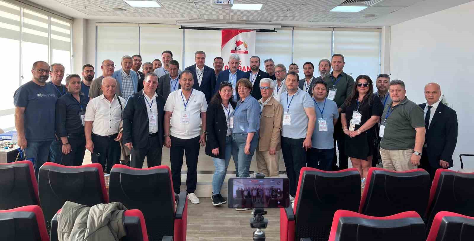 Türkiye Gazeteciler Konfederasyonuna bağlı Ege
