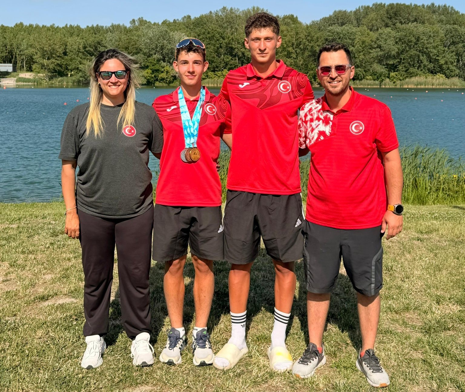 Muğla’nın Köyceğiz ilçesinde kano sporuyla